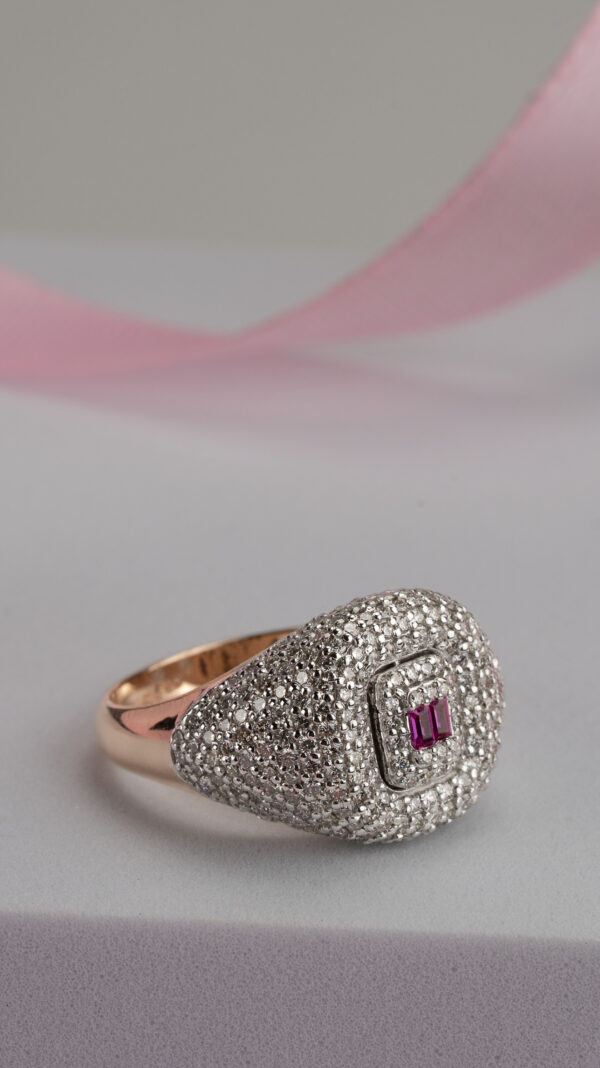 ROUND BRILLIANT LADIES RING - Image 2